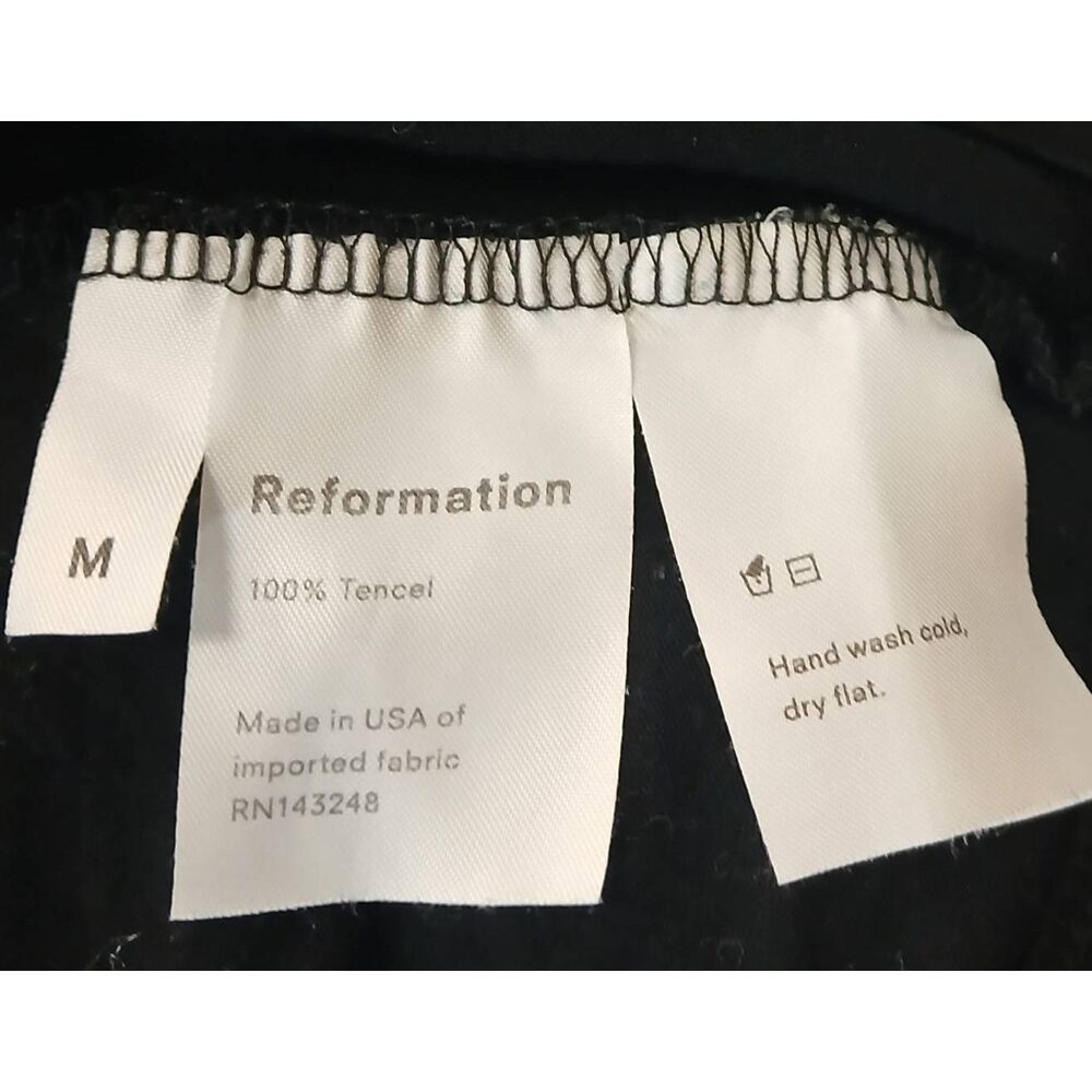 Reformation womens medium cropped tshirt top longsleeve black boxy lightweight - Picture 9 of 9